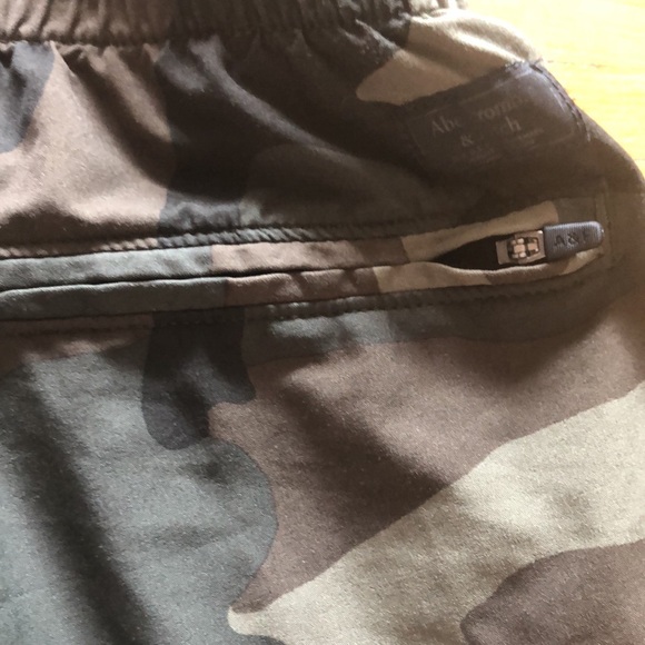 Abercrombie and fitch shorts - Picture 5 of 5